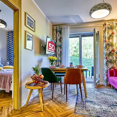 Apartament Podrozniczy Z Prywatna Sauna Blisko Elementsa - 5D Apartments Swieradow-Zdroj Exterior photo